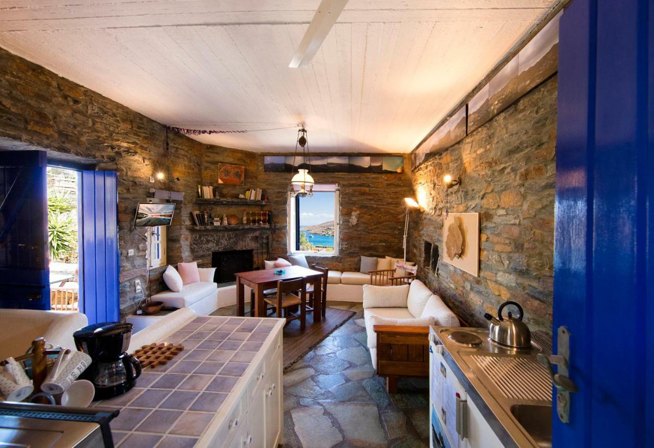 Stone House With A Magical View Villa Otzias Luaran gambar